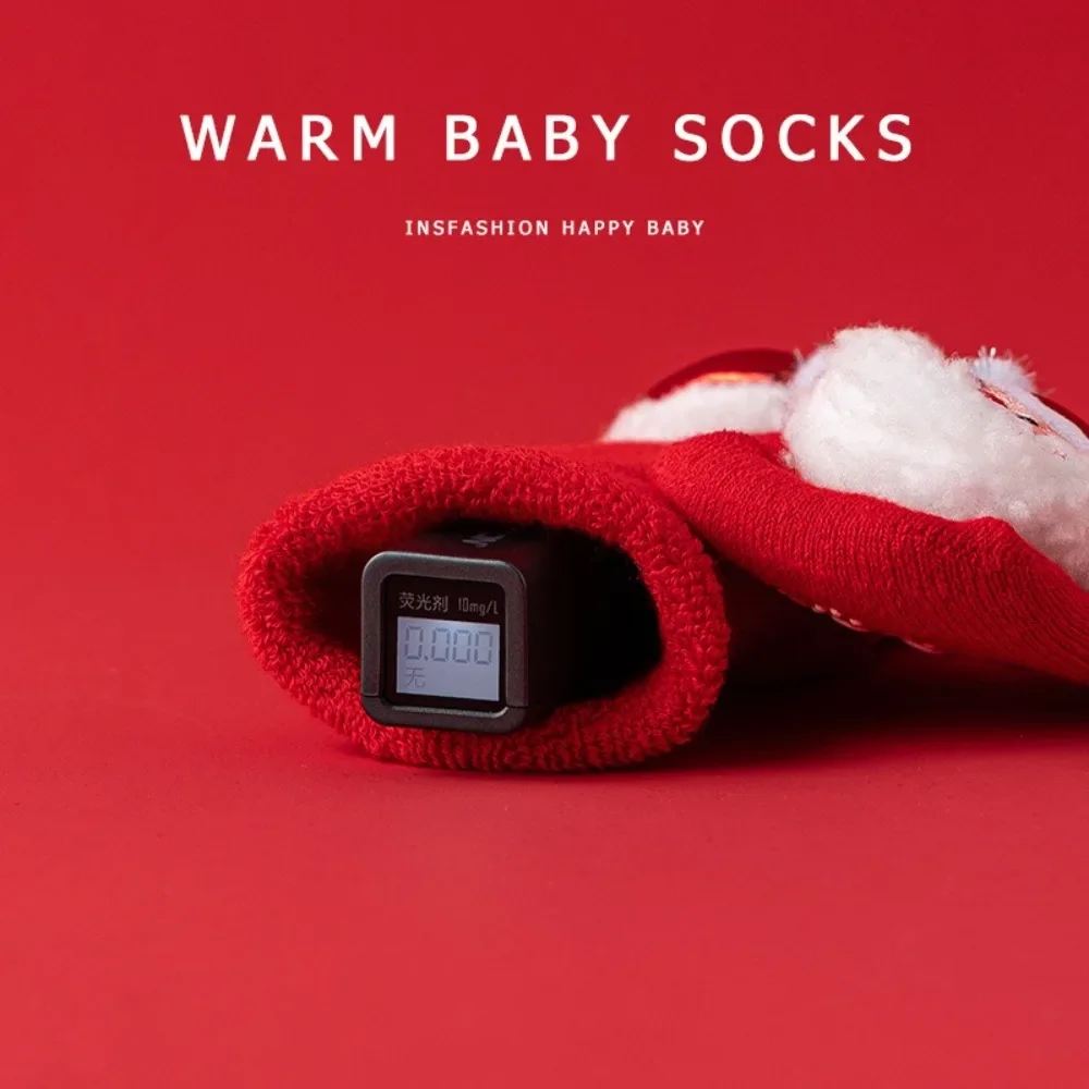 Calcetines rojos de Navidad para bebé – Papá Noel algodón - imagen 3