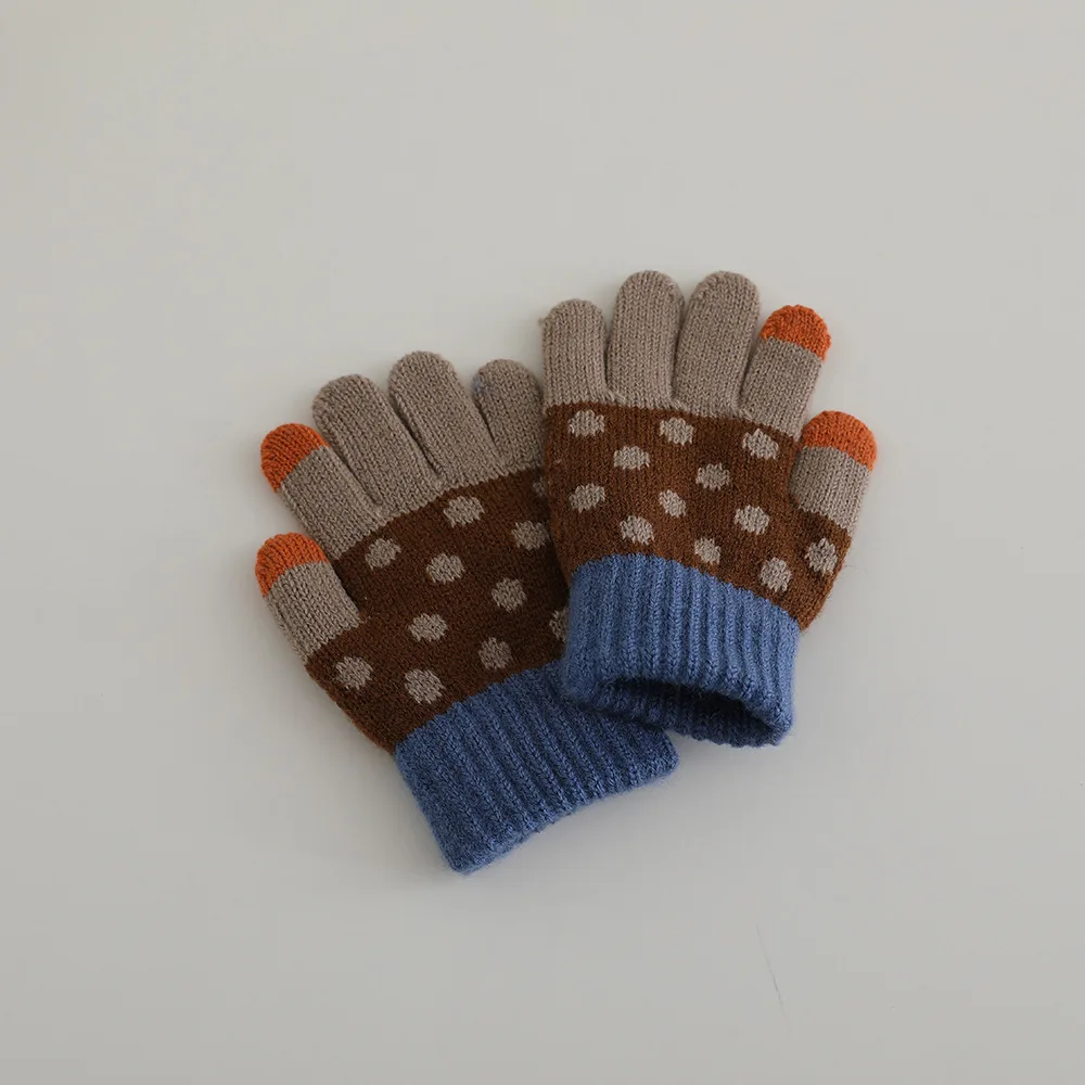 Guantes Retro de Jacquard para niños de 2 a 6 años, manoplas con dedos completos peludas de felpa para bebé, guantes de escritura suaves para mantener el calor, novedad de invierno - imagen 5