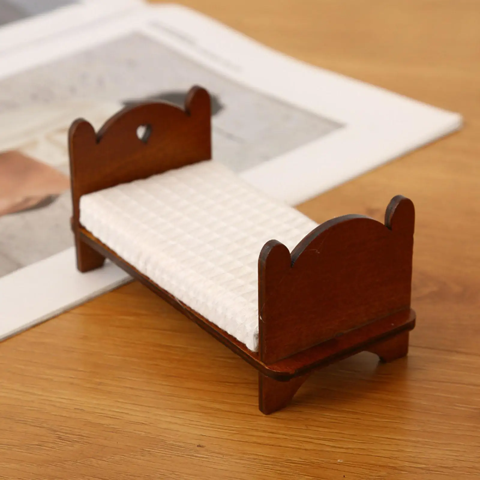 Dollhouse Furniture Wooden Furniture 1/12 Miniature Bed Bedroom Furniture Fairy