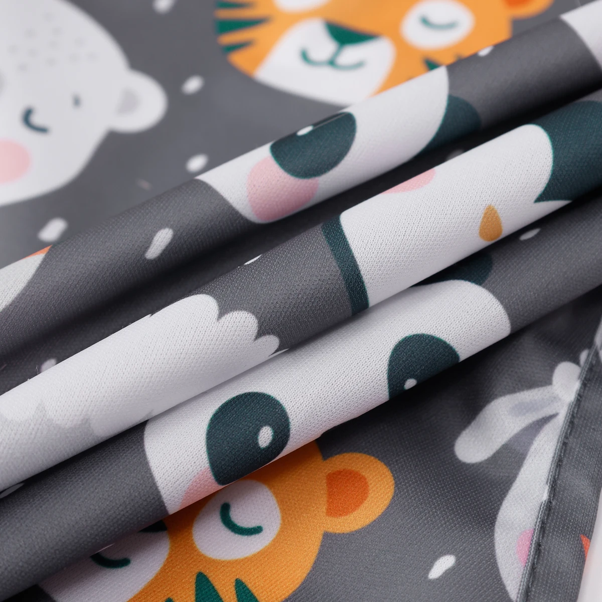 HappyFlute nuevo 1 Uds estampado Animal estilo lindo uso en mesa tela de poliéster impermeable manga larga Baberos de alimentación de bebé a prueba de desorden - imagen 4