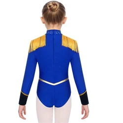 Disfraz de maestra de circo infantil con pedrería y flecos