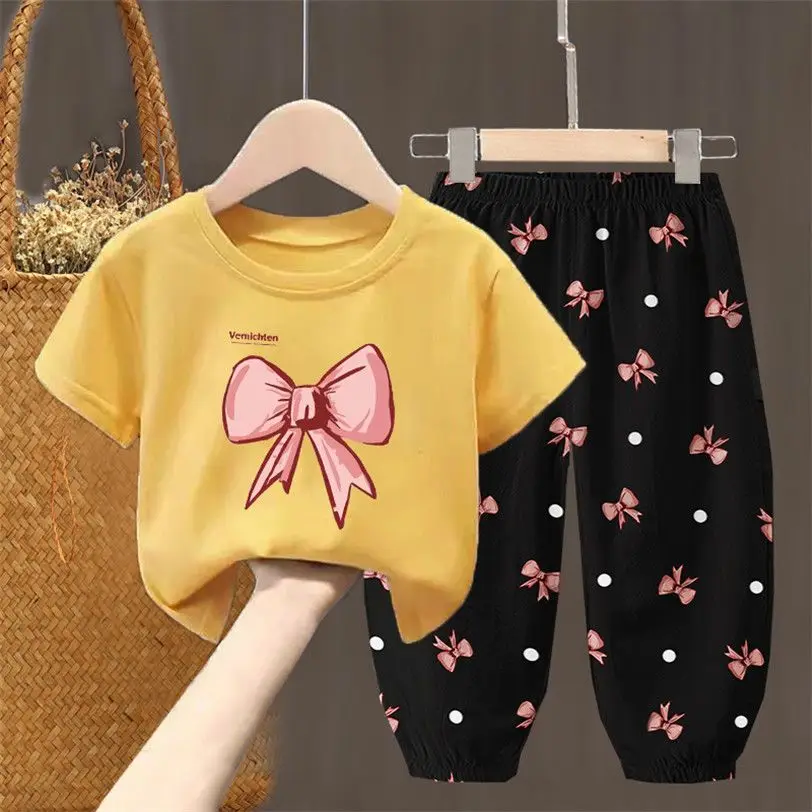 Conjunto de verano infantil – Camiseta y pantalón corto - imagen 2