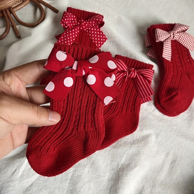 Calcetines de tubo medio para niñas con lazo, medias rojas cálidas 100% algodón para niños, calcetines de Navidad, regalos para niños de 0 a 8 años - imagen 5