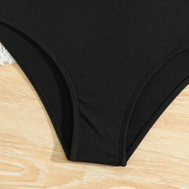 Traje de baño infantil de una pieza - Negro con volantes para niñas - imagen 2