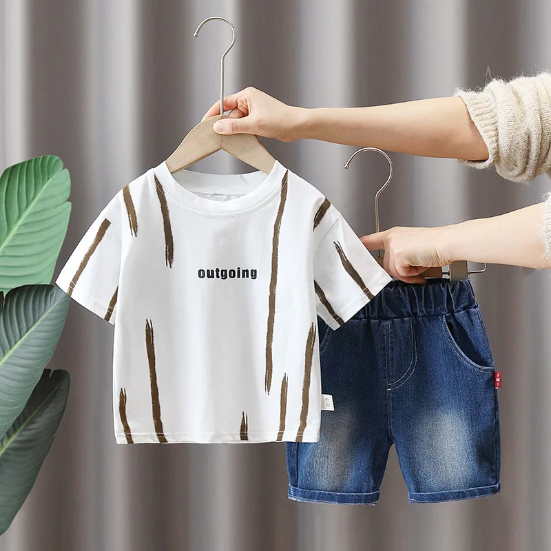 Nueva ropa de verano para bebés, traje para niños, camiseta de manga corta, pantalones cortos, 2 unids/set, trajes para niños pequeños, disfraz infantil, chándales para niños - imagen 2