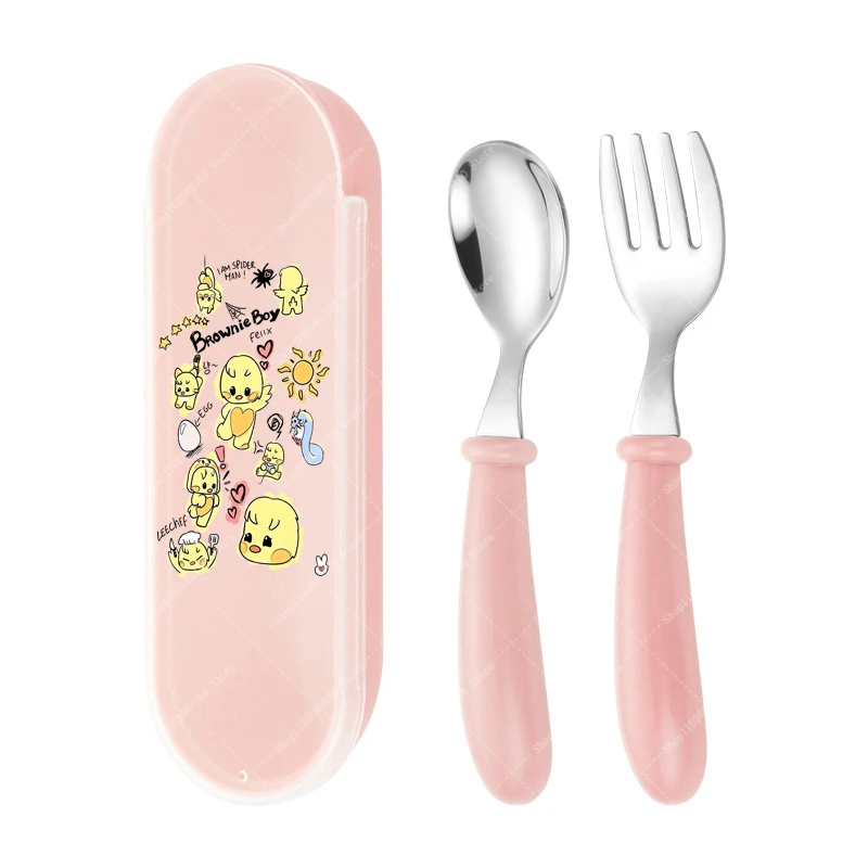 Juego de tenedor y cuchara con caja de almacenamiento de Anime SKZ ooed, cubiertos de moda para niños, vajilla portátil de dibujos animados, regalo de cumpleaños y Navidad para niña 2026 - imagen 3