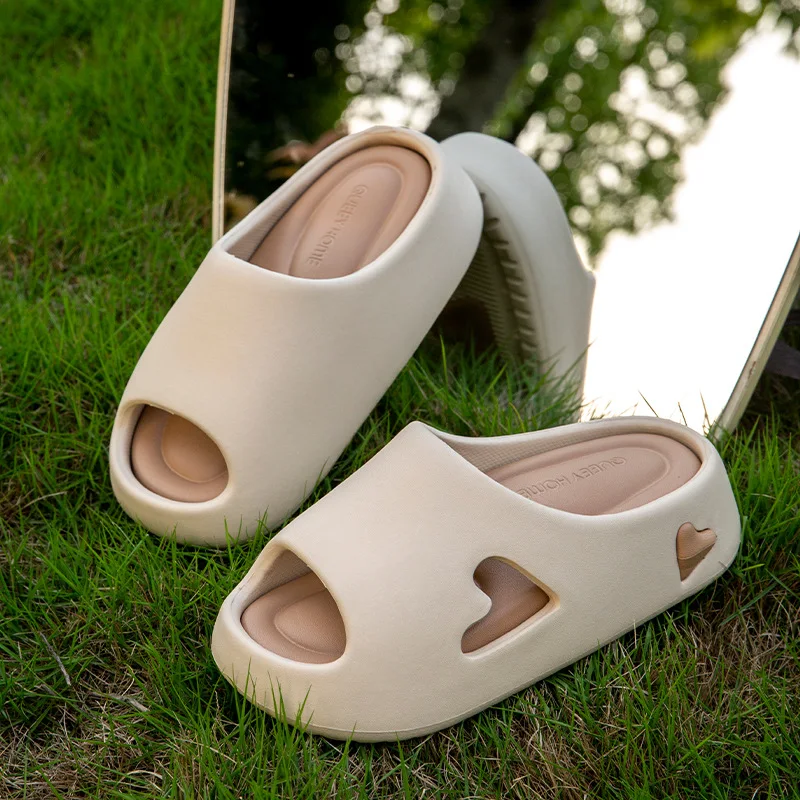Zapatillas de verano para mujer, suela gruesa, zapatos para el suelo del hogar, sandalias de playa antideslizantes con recortes de EVA suave para interior y baño para niñas