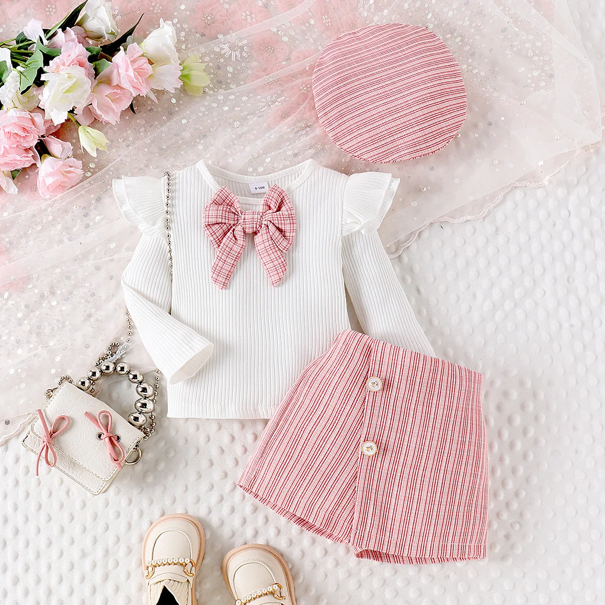 Conjuntos de 3 piezas de ropa de Boutique para niña, Tops coreanos de manga larga de algodón con bonito lazo, pantalones cortos a cuadros y sombrero, ropa para niños BC581 - imagen 2