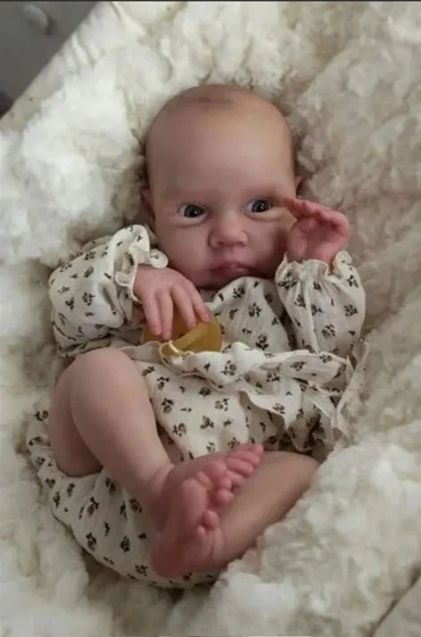 NPK Muñeca Reborn Miley – Kit piel 3D hiperrealista - imagen 5