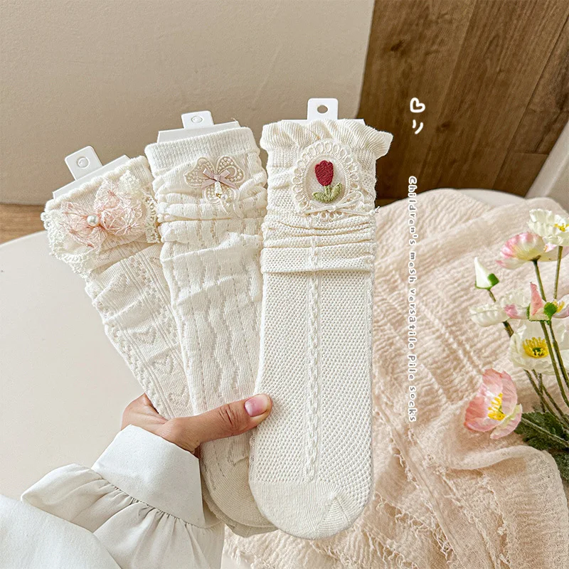 1 par de calcetines hasta la pantorrilla de encaje Floral dulce para niños niña Color Beige arco corazón hueco calcetín para niños Primavera Verano calcetín fino transpirable - imagen 4