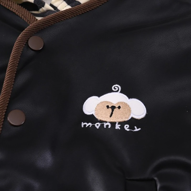 Conjunto invierno bebé – Chaqueta, sudadera con capucha y pantalón - imagen 4