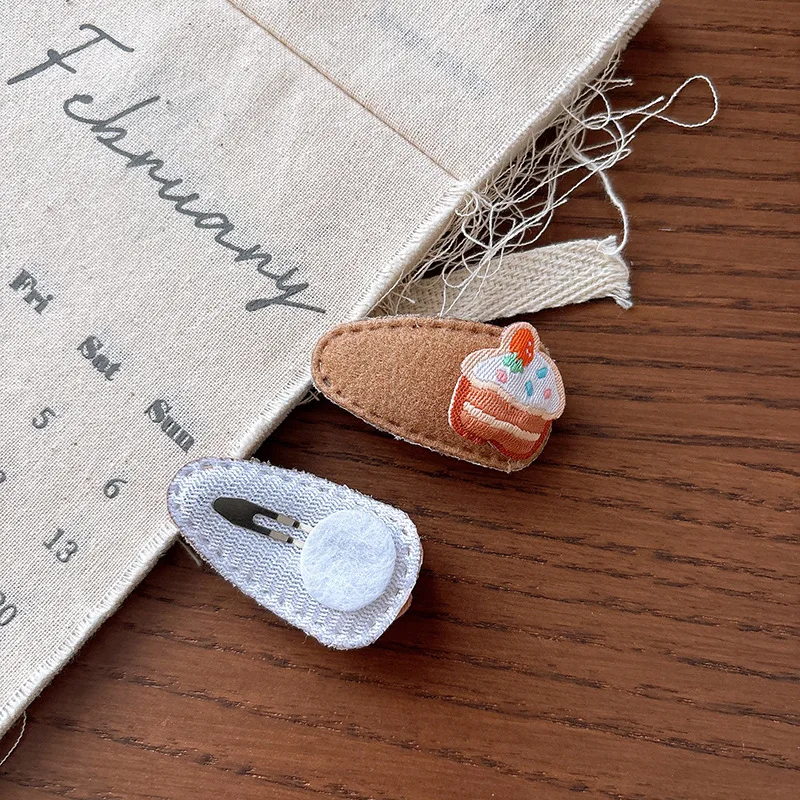 2 unids/set de pinzas para el pelo de bebé de café lechoso, pasadores BB con forma de gota pequeña, pinzas para flequillo con flecos de dibujos animados florales bonitos para niños pequeños - imagen 4