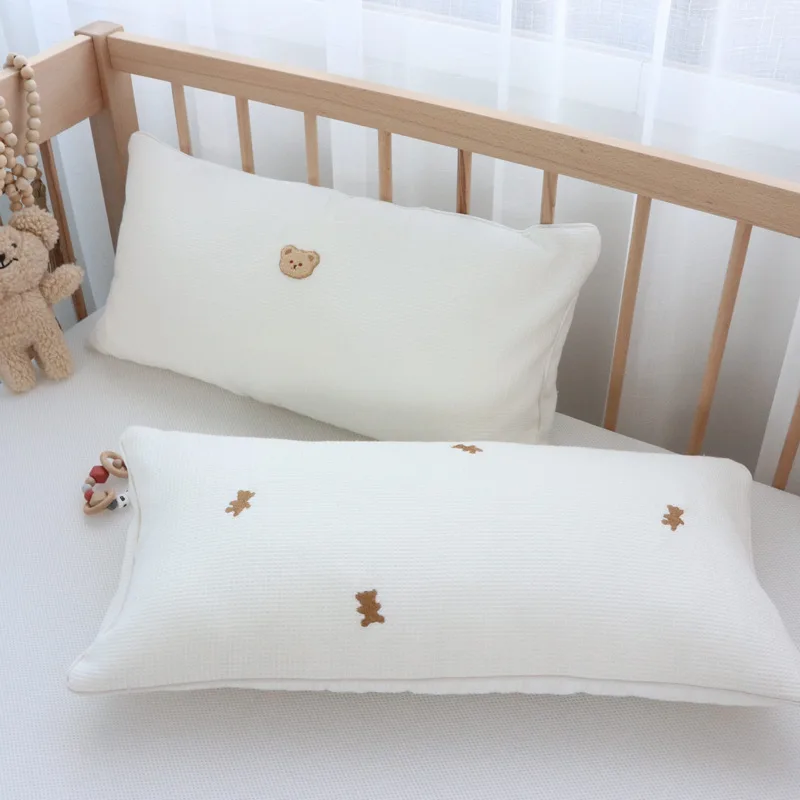 Waffel de algodón a cuadros bordado oso estrella blanco recién nacido almohada bebé almohadas niño cojines transpirables ropa de cama de cuna para niños pequeños - imagen 2