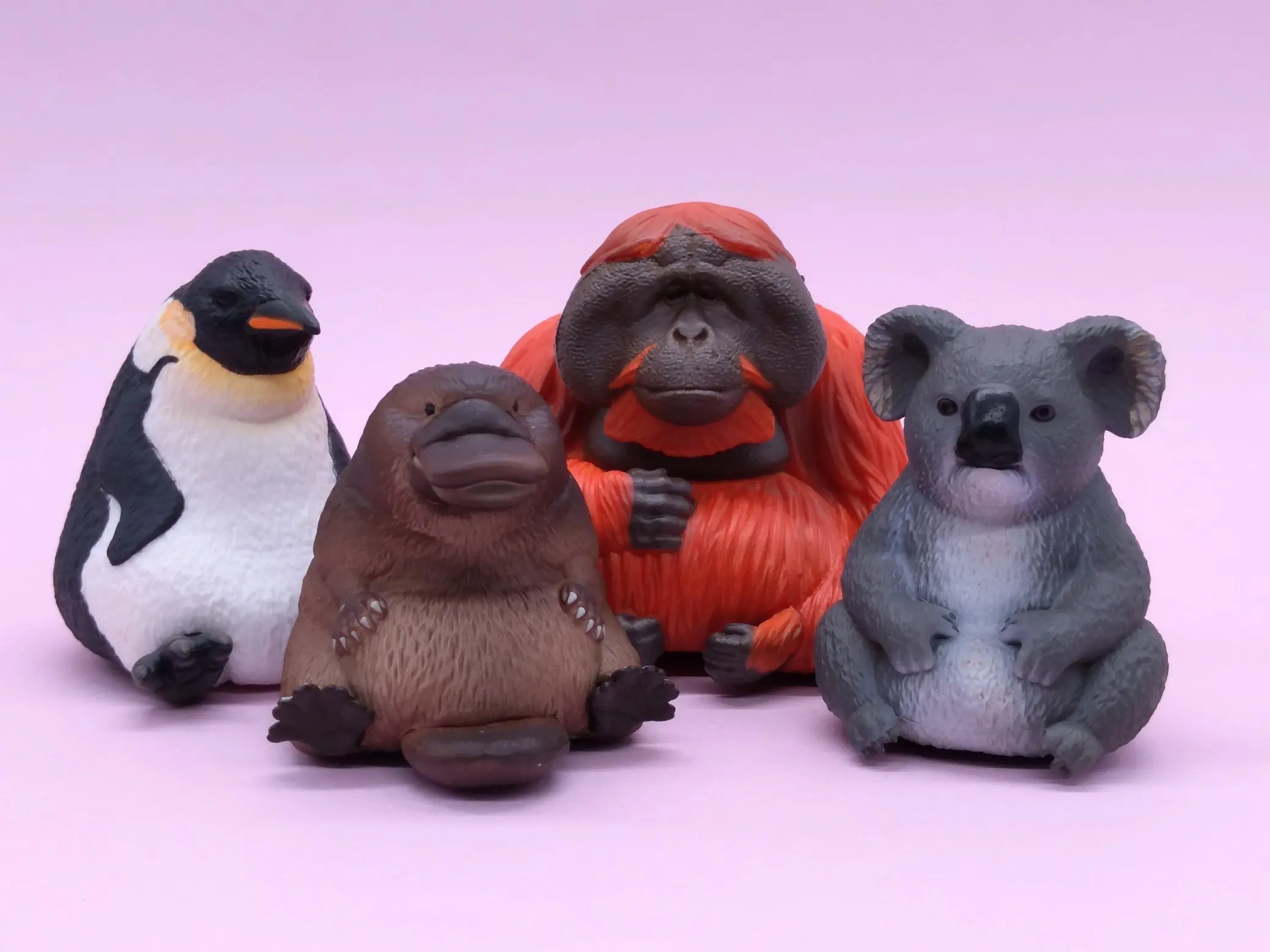 Kitan cápsula de juguete RBEN STUDIO figura Animal mascota Part.4 kawaii sentado graso orangutanes Platypus pingüino koala gashapon figura - imagen 2