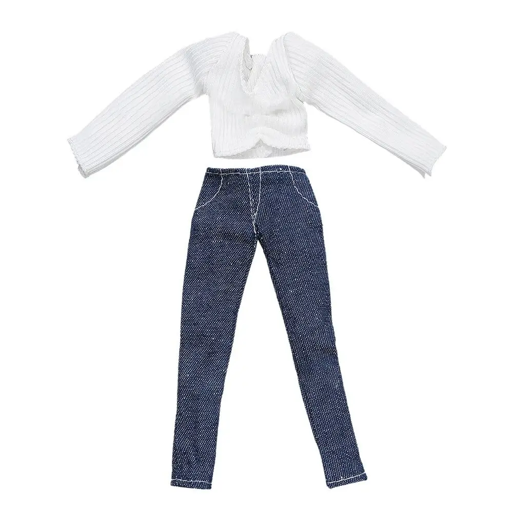 Ropa hecha a mano para muñecas de niñas: camiseta, falda y vaqueros - imagen 4