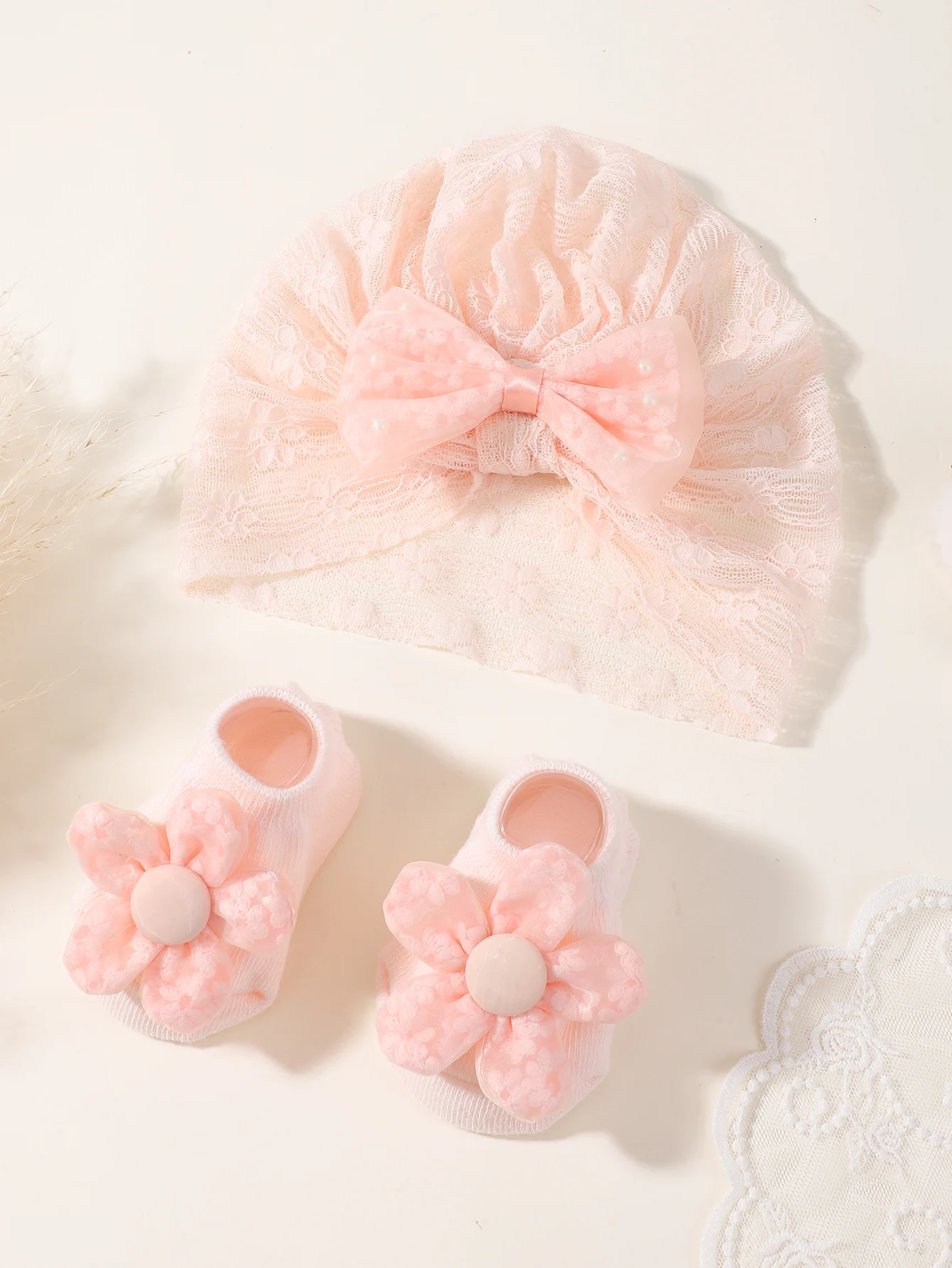 Conjunto de calcetines y sombrero con lazo para bebé, gorro elástico con lazo y estampado de encaje, turbante, calcetín suave sólido, accesorios para niños, 2 uds. - imagen 2