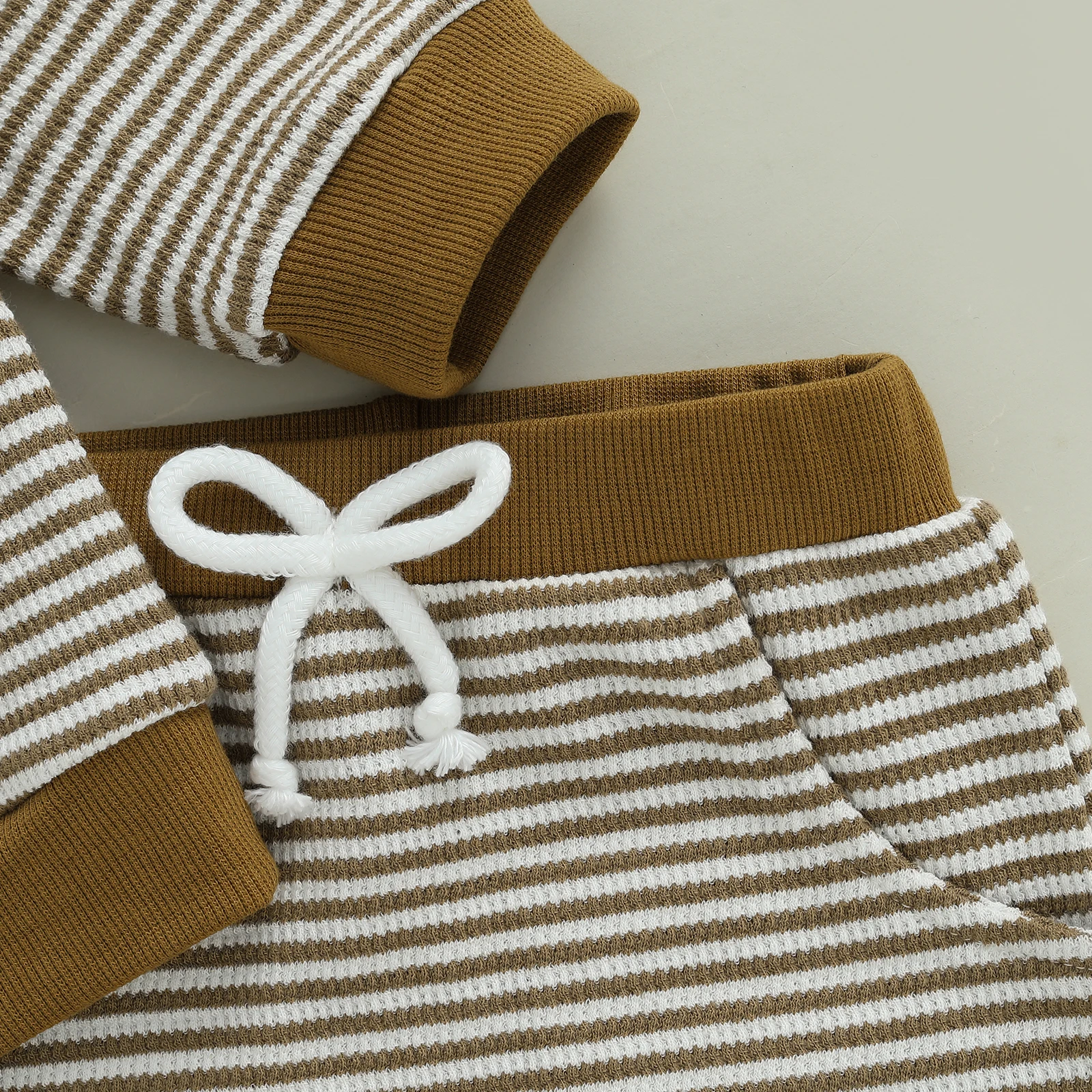 SUNSIOM Conjunto de rayas para bebés de 0 a 3 años, jersey bordado de letras de manga larga a la moda con pantalones, trajes de otoño de 2 piezas - imagen 5