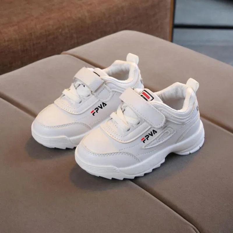 Zapatillas deportivas de cuero para bebés y niños pequeños - imagen 3