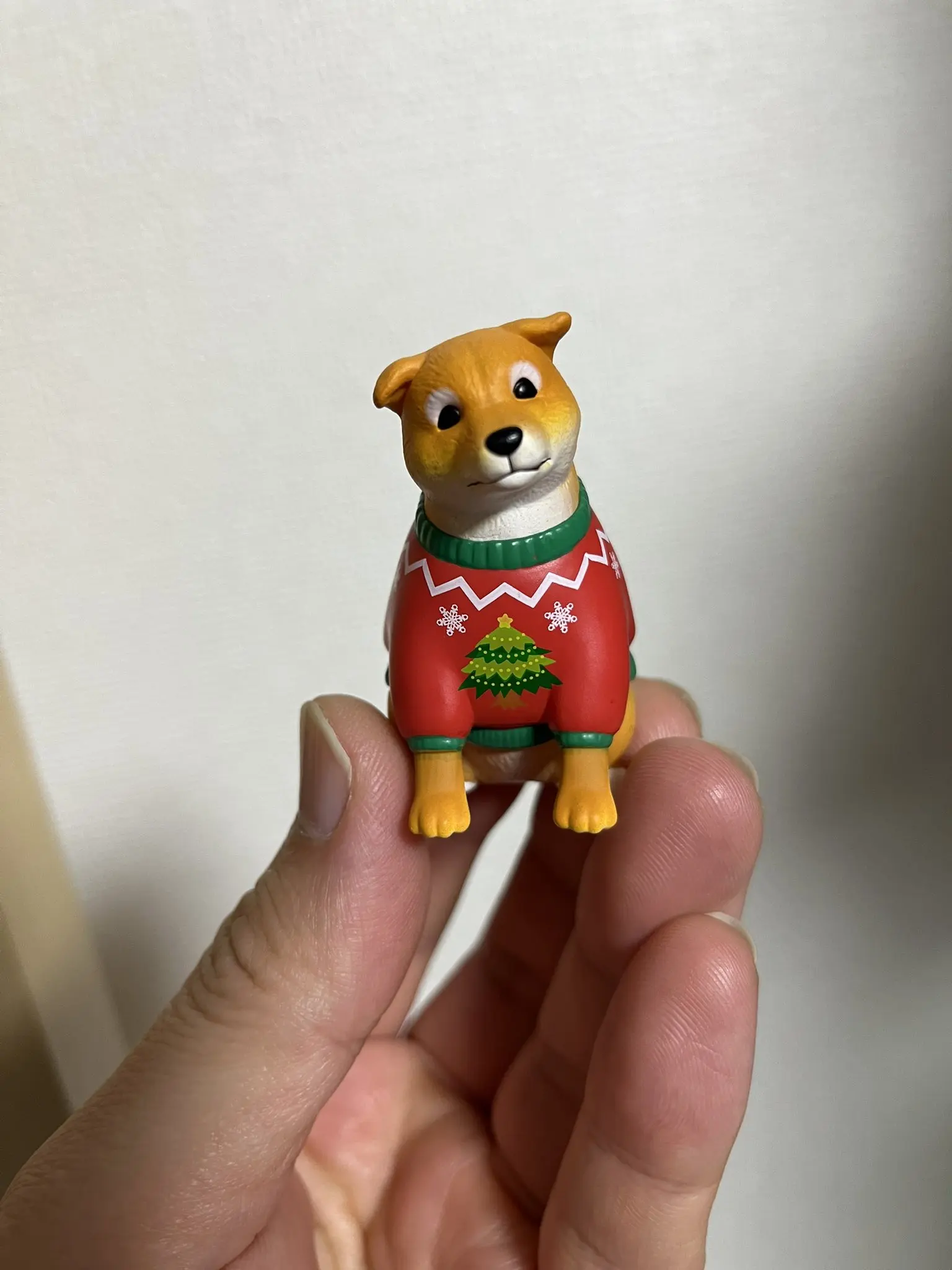 Qualia Figura Shiba Inu articulada – Juguete tierno decorativo - imagen 3