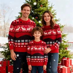Conjunto de suéteres navideños a juego para padres e hijos