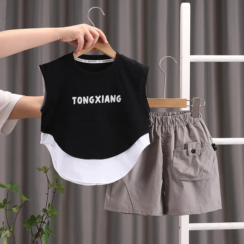 Conjunto verano niño: chaleco sin mangas y short de algodón - imagen 3