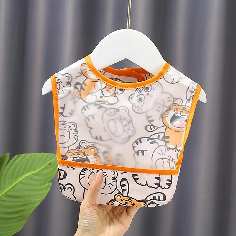 Baberos impermeables de dibujos animados para bebés y niños, babero de alimentación suave, material de verano para bebés, Baberos para alimentar a niñas y niños, paños para eructar, nuevo