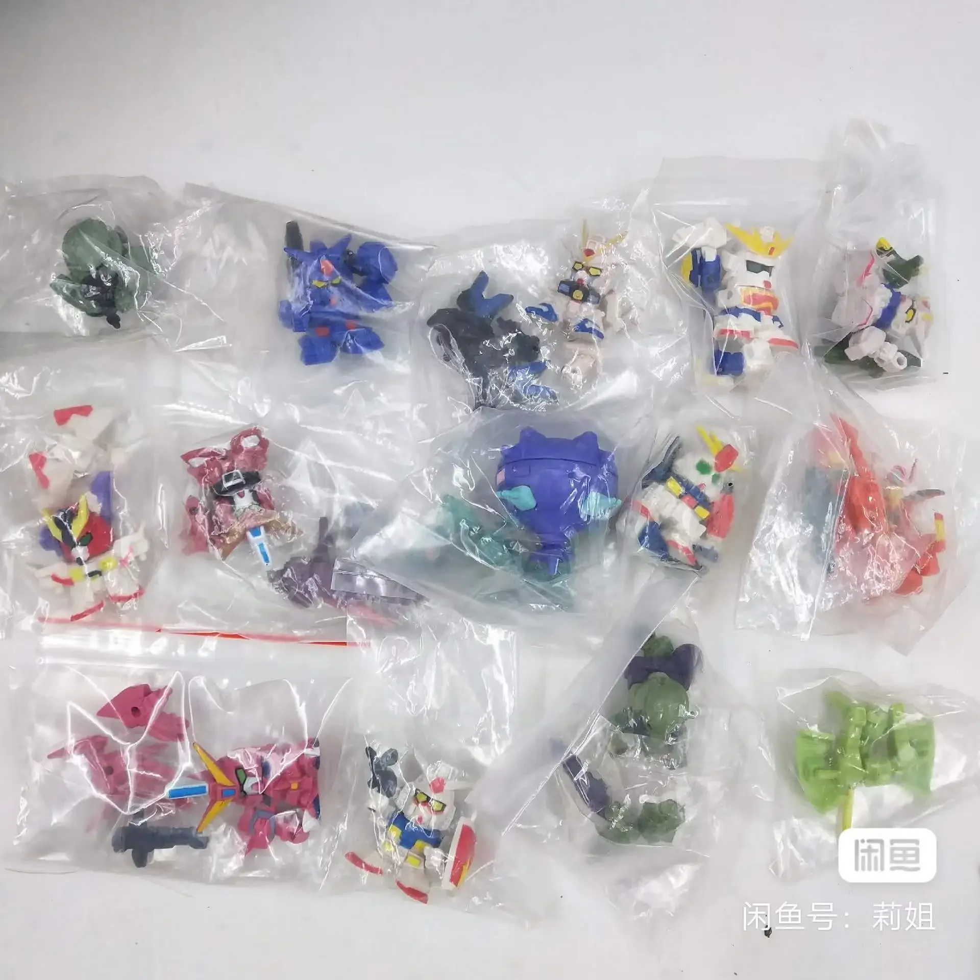 Bandai-figura de acción de Gundam EXCEED, modelo ZAKU, figura de acción Dom, MINI modelo, adorno, Juguetes - imagen 3