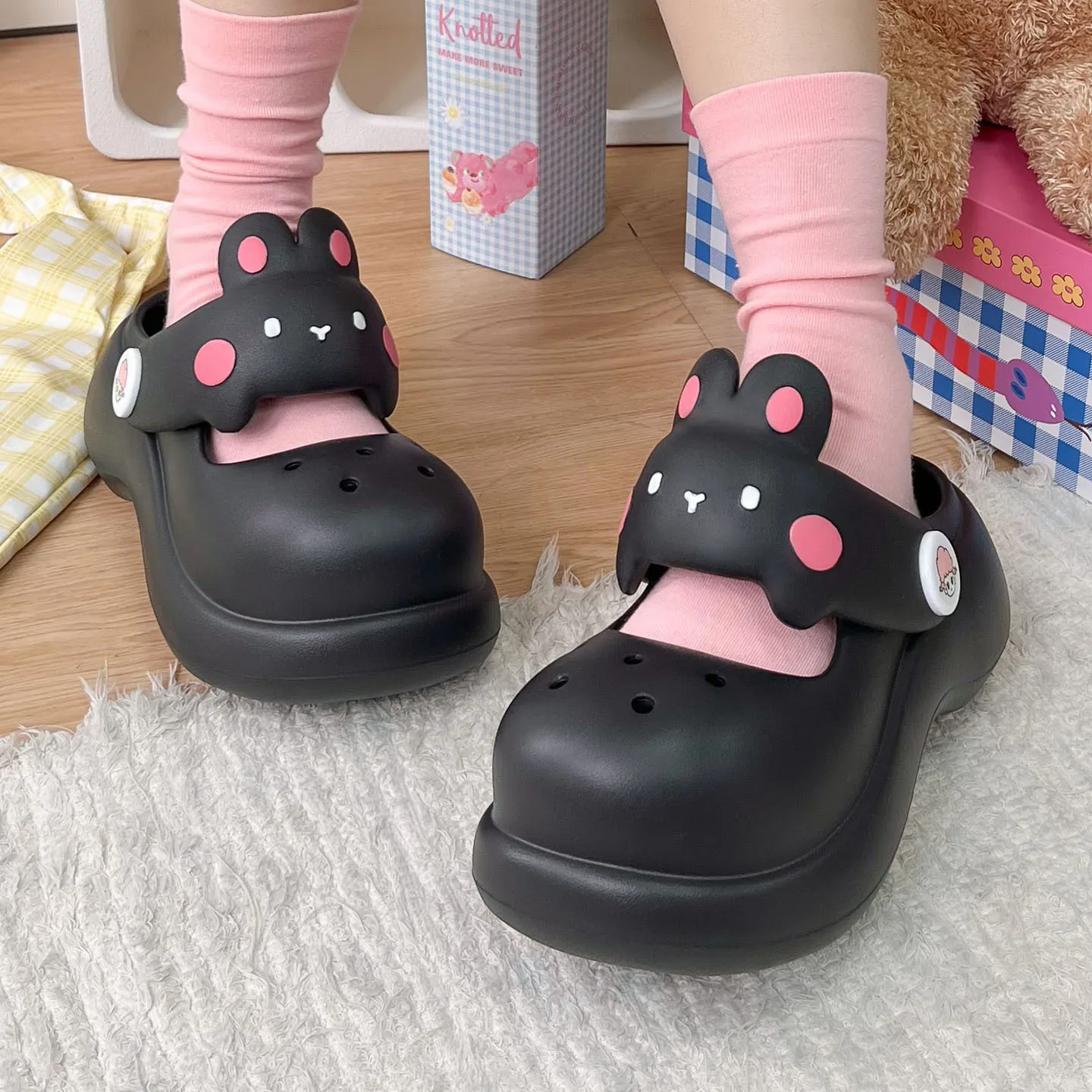 Zuecos de plataforma EVA infantil con diseño de conejitos - imagen 3