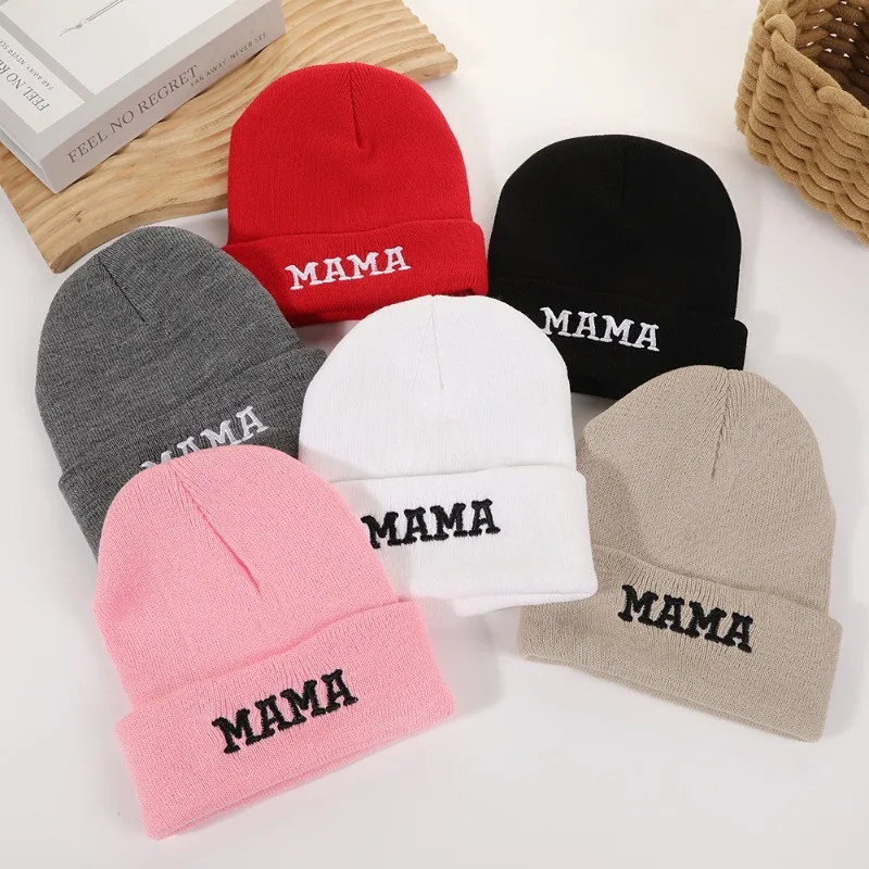 Gorro de punto para niños de otoño e invierno europeo y americano: bordado de letras, gorra elegante y moderna para clima frío, gorro cálido y versátil. - imagen 2