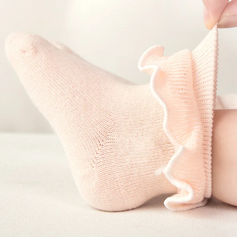 Calcetines tobilleros de algodón floral para bebé - imagen 5