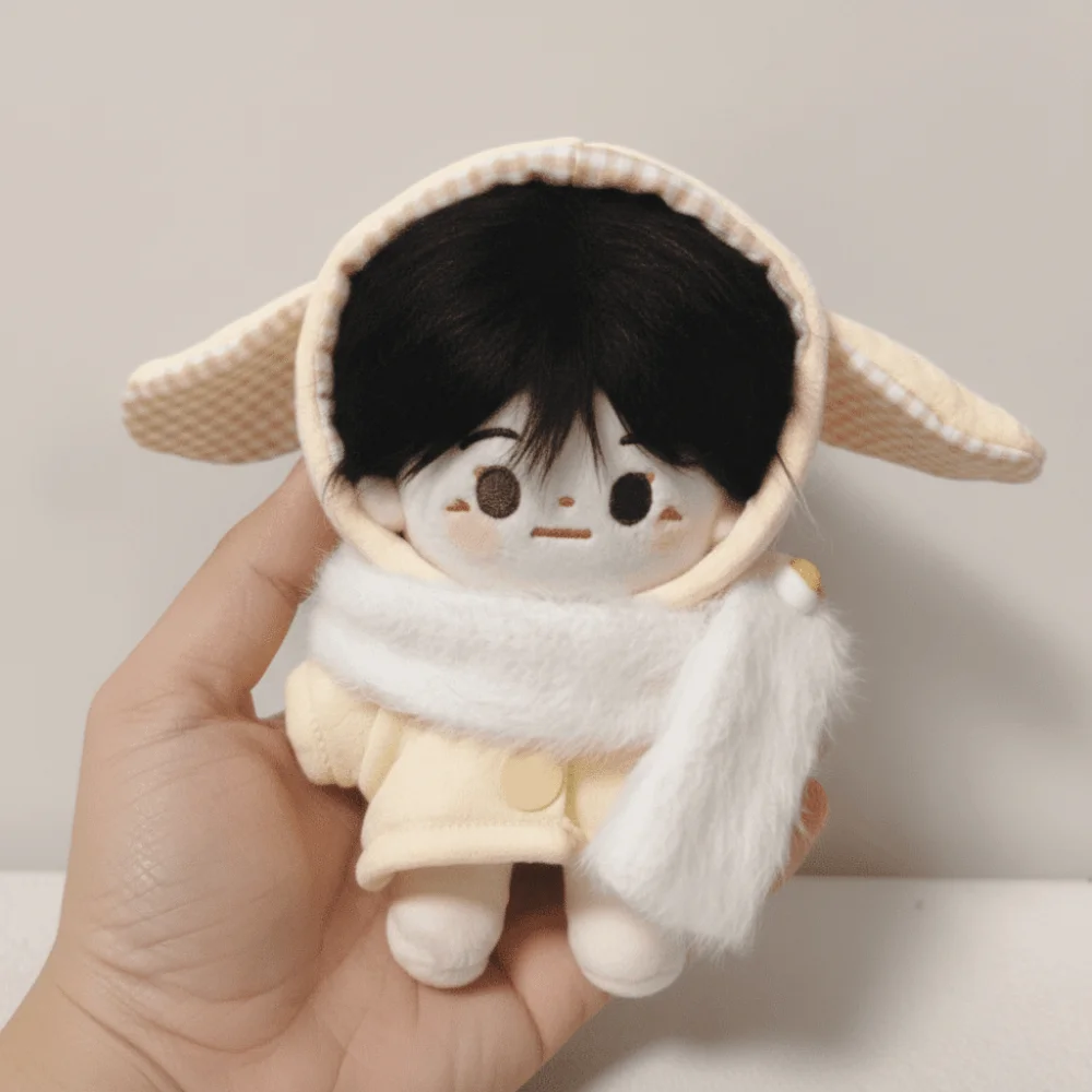Ropa para muñeca orejona: conjunto algodón con capucha y bufanda - imagen 3