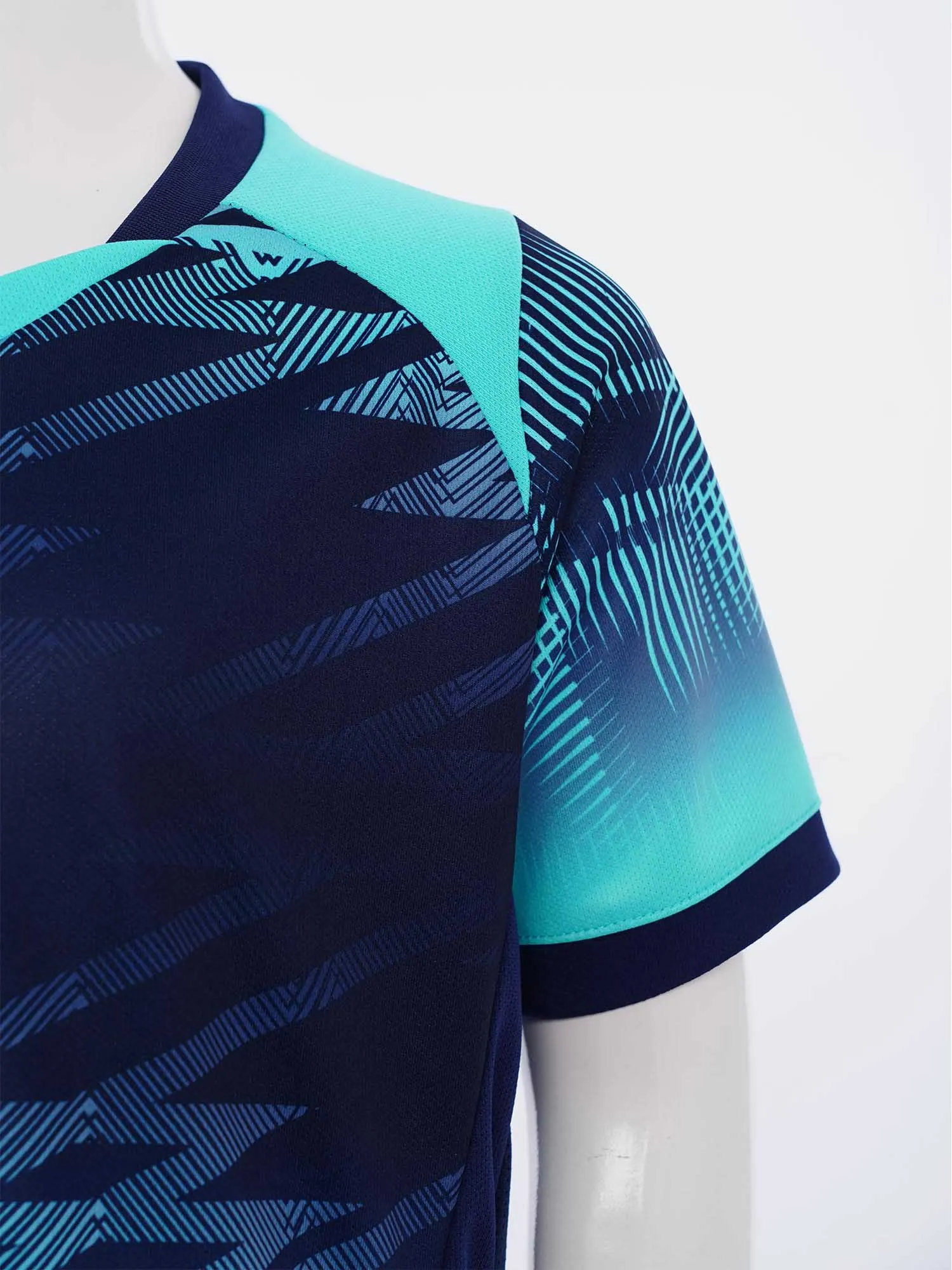 Uniforme de entrenamiento de fútbol de 2 piezas para niños, ropa deportiva, chándal, camiseta de manga corta con estampado elegante de Color en contraste y pantalones cortos - imagen 5