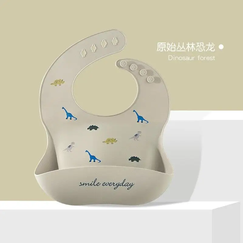 Babero impermeable de silicona con animales para bebé - imagen 2