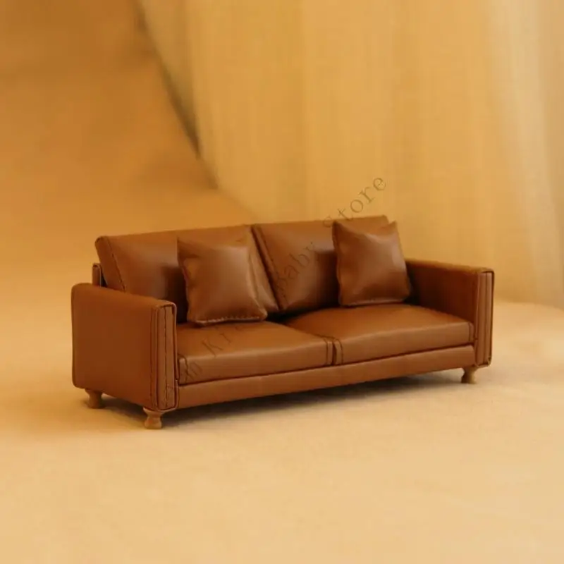Sofá moderno en miniatura para casa de muñecas, Mini sofá de cuero PU a escala 1:12 para casa de muñecas, modelo de muebles de escena para sala de estar - imagen 2