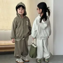 Sudadera con capucha y pants deportivo niños otoño