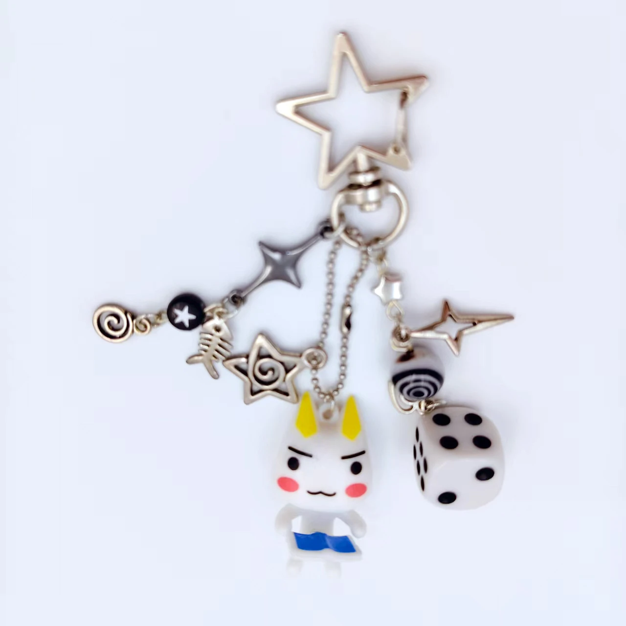 Llavero kawaii con lazo corazón y estrella – Accesorio Y2K para bolso - imagen 3