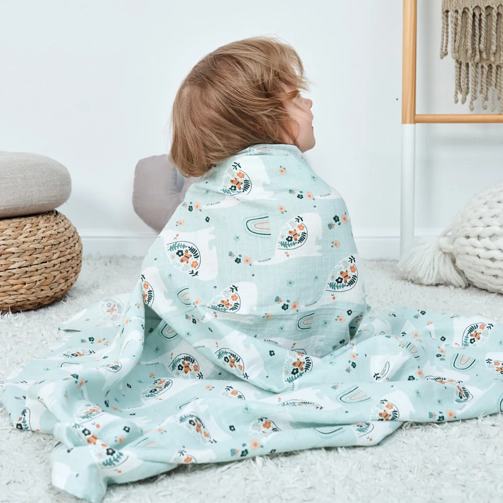 Manta muselina de algodón y bambú Guess – Animales para bebé - imagen 2