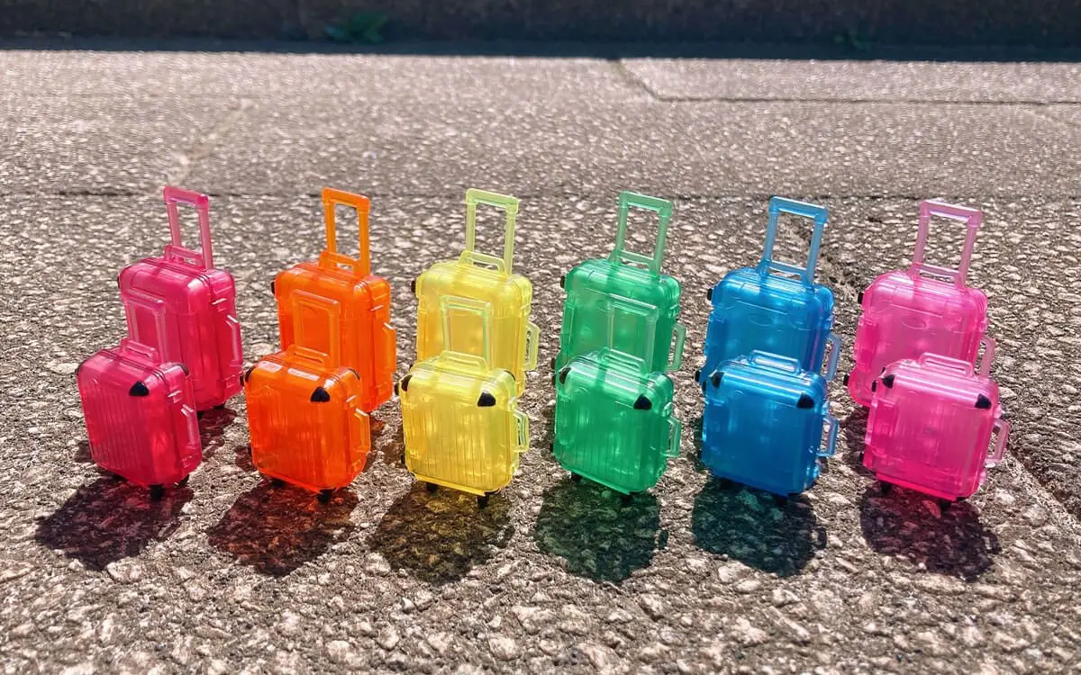Juguetes de cápsula de Tarlin, Maleta colorida part.2, equipaje kawaii, gimmicks, miniaturas de casa de muñecas para 1/12, figuras de muñecas - imagen 2