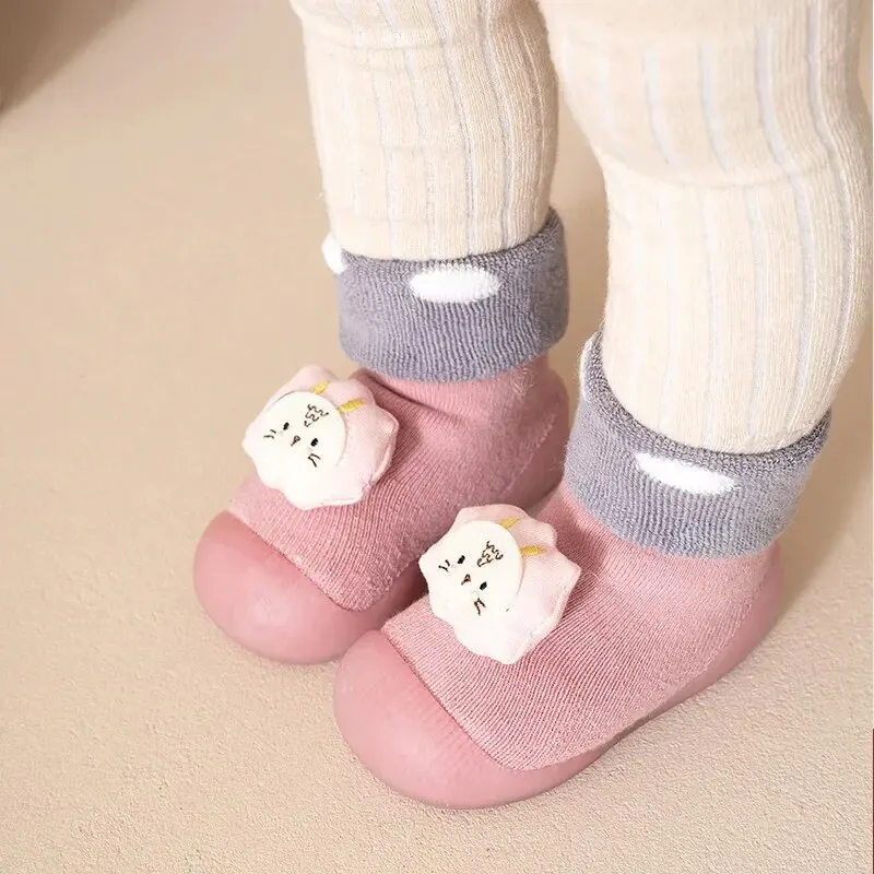 Zapatos de fondo suave para bebé, calcetines de Interior para niños, calcetines gruesos y cálidos, modelos de invierno, nuevo - imagen 3