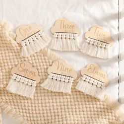 Tarjetas hitos primer año con adornos de madera para bebé