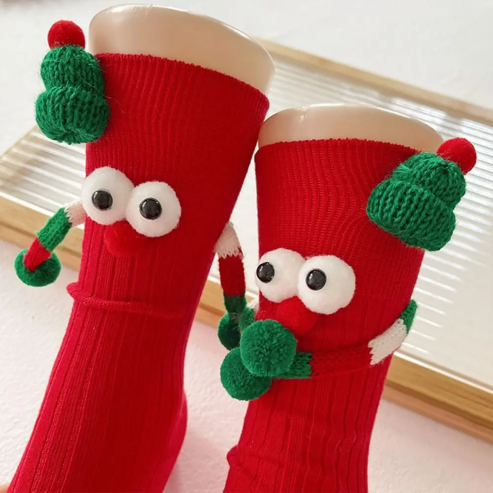Calcetines navideños con diseños 3D transpirables, calcetines de tubo medio con ojos grandes de dibujos animados, calcetines bonitos de Navidad para fiesta infantil - imagen 2