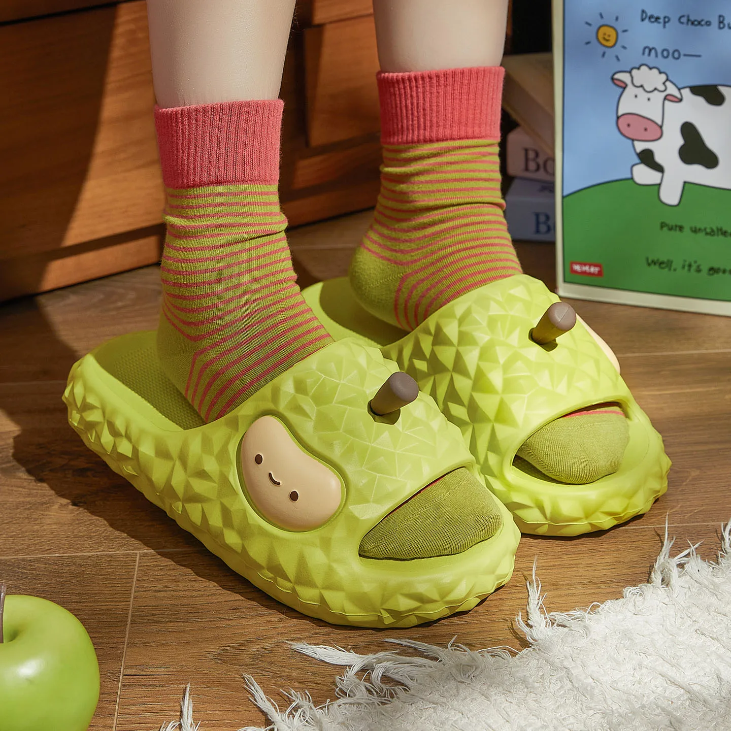 Sandalias infantiles de casa con suela gruesa y motivos frutales - imagen 2