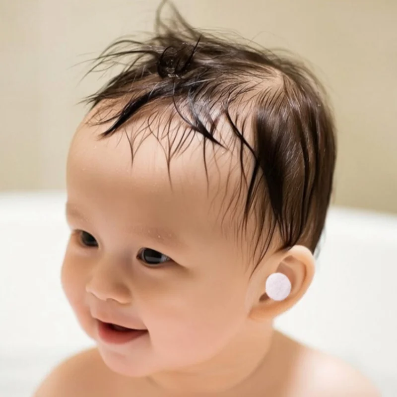 Almohadilla protectora para los oídos para baño de bebé recién nacido para evitar que el agua entre las orejas. Almohadilla impermeable para el lavado del cabello del bebé. - imagen 5