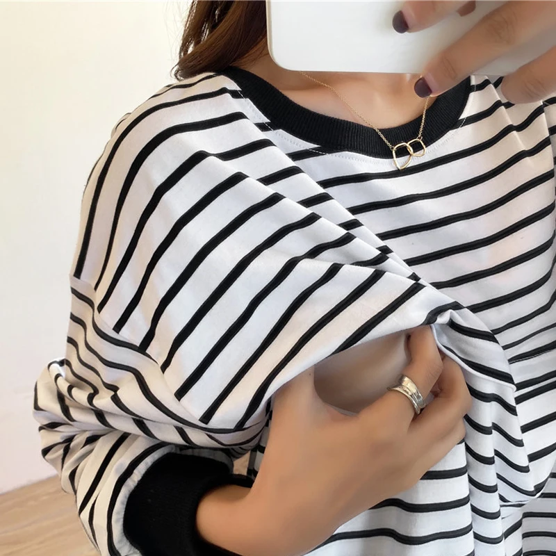 Jersey a rayas de manga larga de talla grande, camisetas holgadas con cuello redondo para amamantar, ropa de maternidad abierta cruzada para otoño - imagen 3