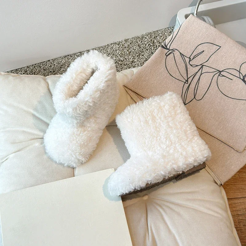 Botas de nieve coreanas para niña, zapatos de algodón cálidos y sólidos para invierno, zapatos infantiles de lana de cordero de imitación a la moda, botines de felpa suaves - imagen 5