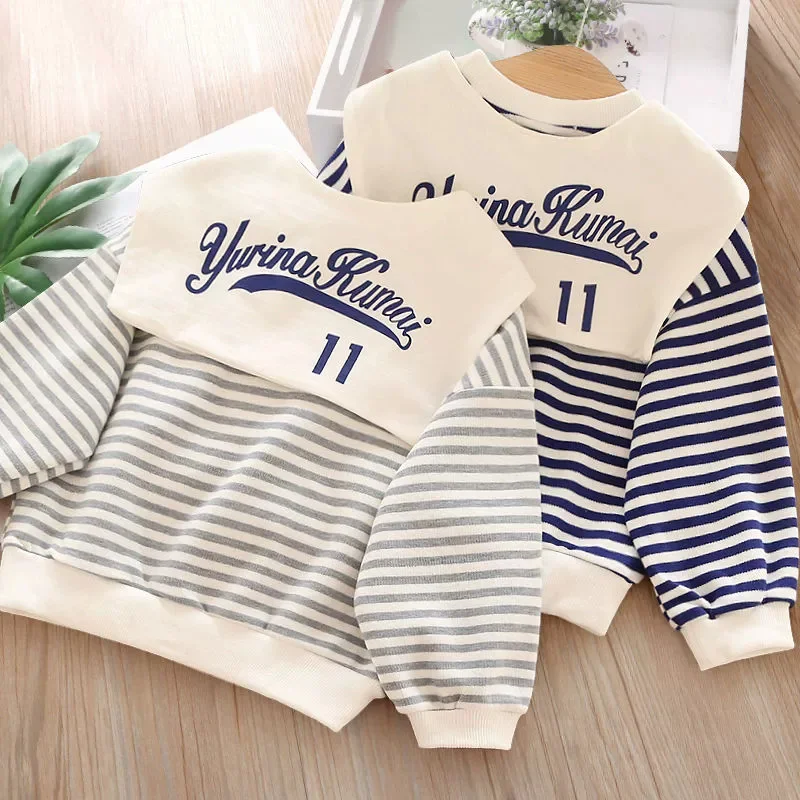 Jersey a la moda para niños con ajuste cómodo