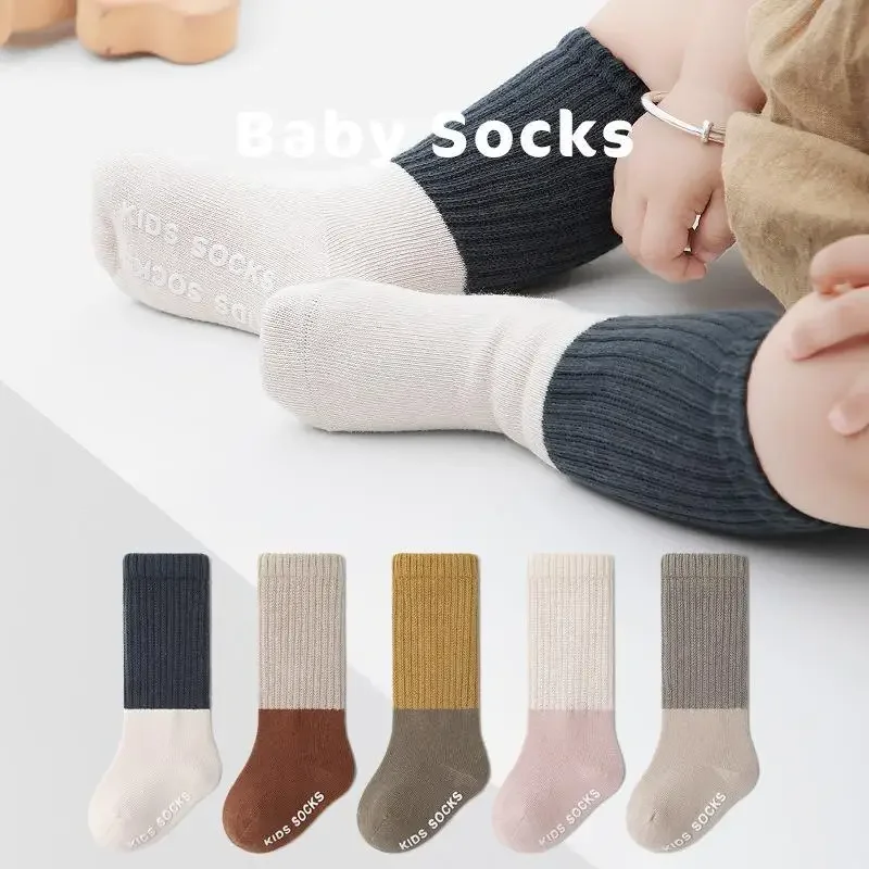 Calcetines de algodón peinado para bebé, calcetín informal coreano de Color sólido a media pantorrilla, calcetín cálido de moda de algodón suave para niños pequeños de 0 a 3 años - imagen 2