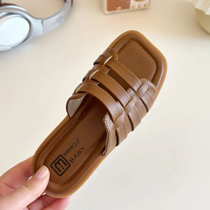 Zapatillas de ocio 2025, novedad de verano, Zapatillas planas para el hogar para bebés, zapatillas versátiles antideslizantes a la moda para exteriores, cómodas para hombres y mujeres - imagen 4