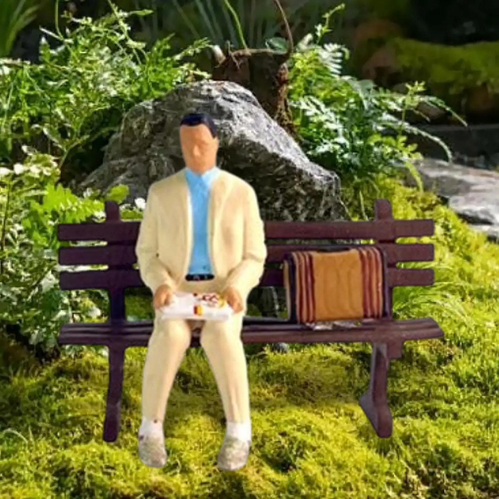 1/64 People Figure Simulation Men Figure for Scenery Landscape Dollhouse