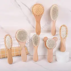 Cepillo y peine de madera para bebé con cerdas suaves